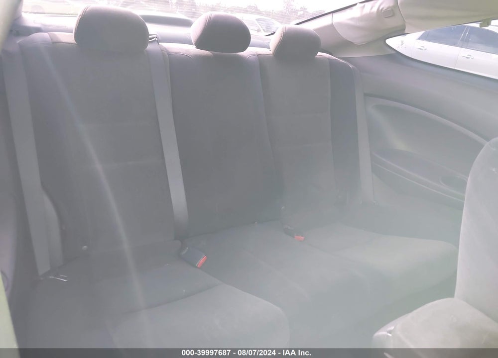 2009 HONDA ACCORD 2.4 LX-S VIN: 1HGCS12349A008101
