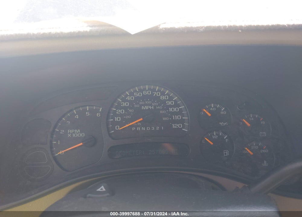 2006 CHEVROLET TAHOE LS VIN: 1GNEC13V66J116372