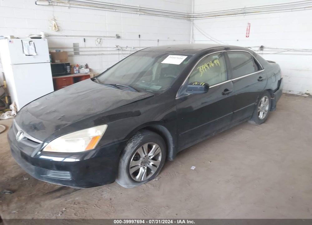 2007 HONDA ACCORD 2.4 SE VIN: JHMCM56327C012917