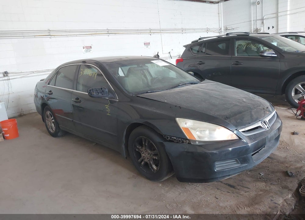 2007 HONDA ACCORD 2.4 SE VIN: JHMCM56327C012917