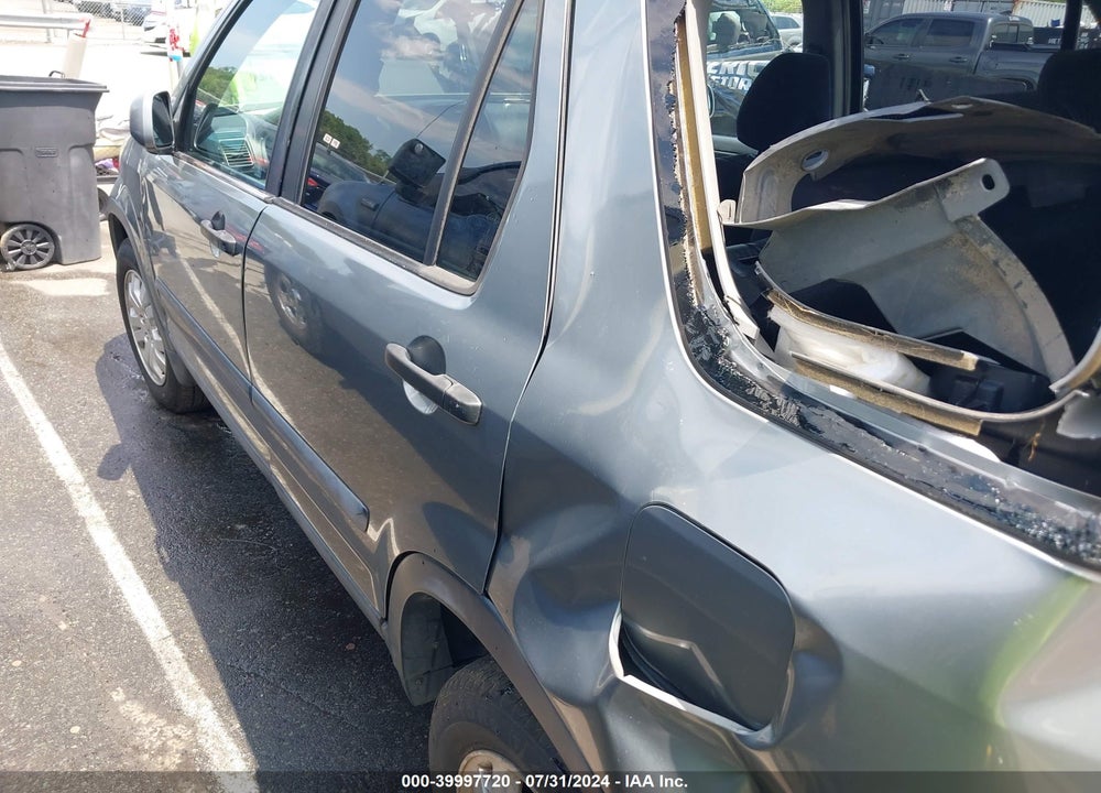 2005 HONDA CR-V EX VIN: SHSRD78855U325209