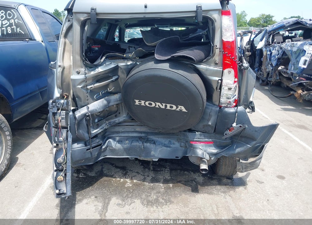 2005 HONDA CR-V EX VIN: SHSRD78855U325209