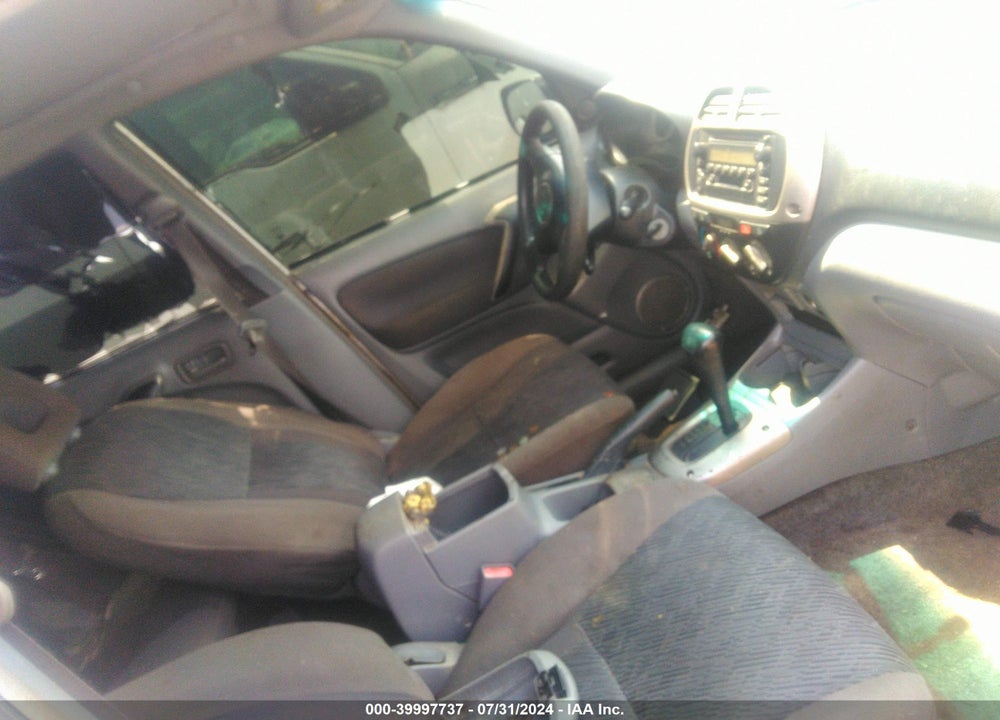 2002 TOYOTA RAV4 VIN: JTEGH20V420053068