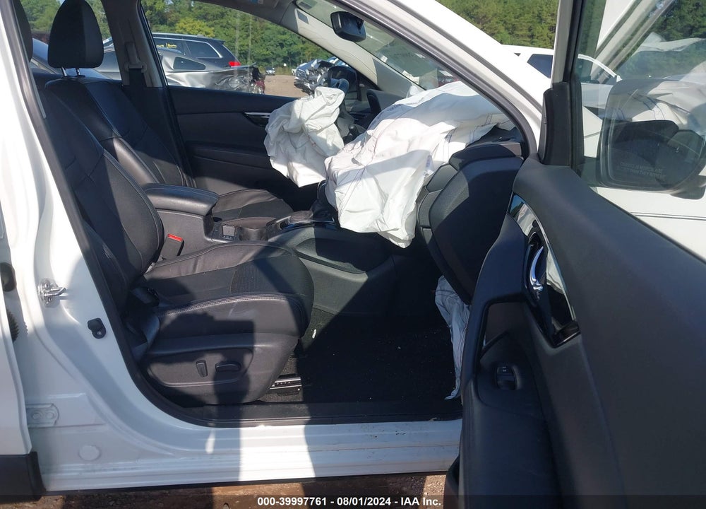 2021 NISSAN ROGUE SPORT SL FWD XTRONIC CVT VIN: JN1BJ1CV0MW568239