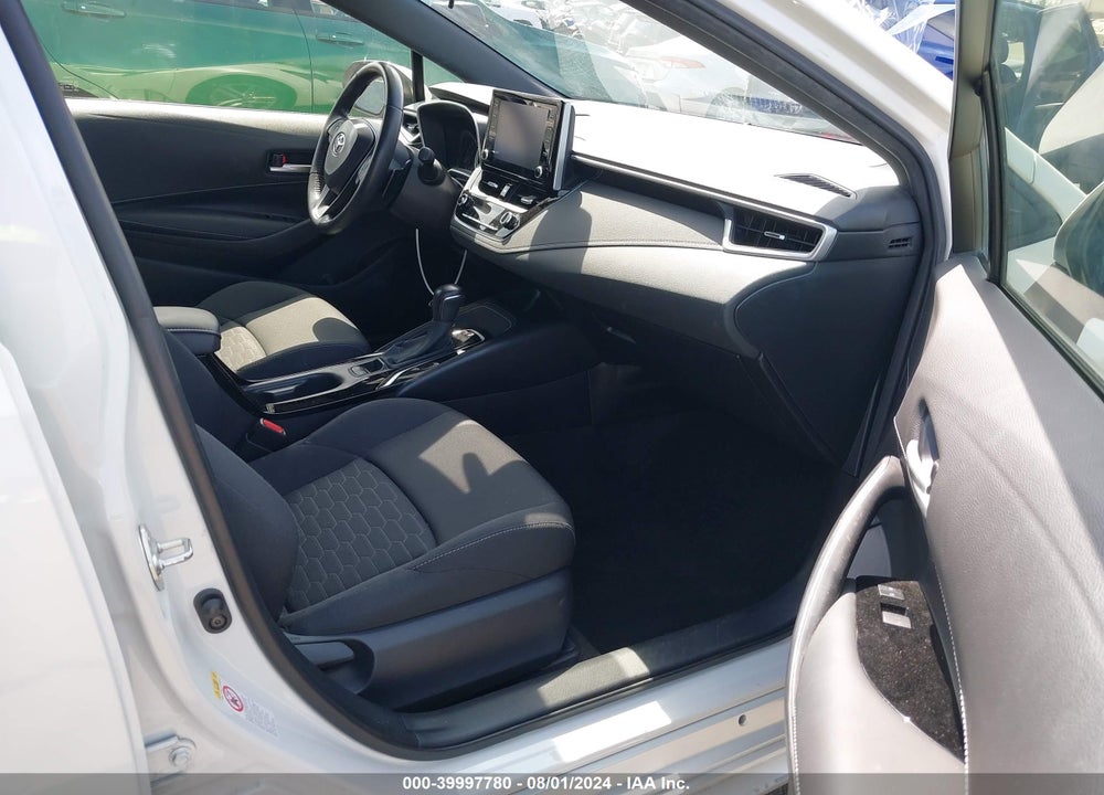 2019 TOYOTA COROLLA SE VIN: JTNK4RBE8K3072989