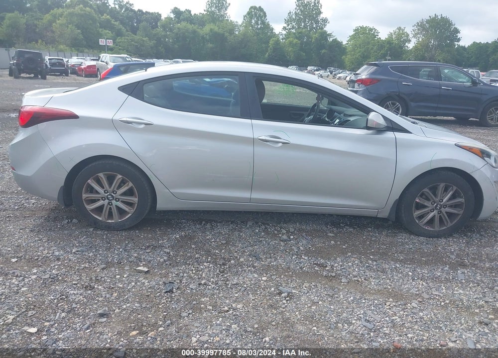 2015 HYUNDAI ELANTRA SE VIN: 5NPDH4AE5FH613514