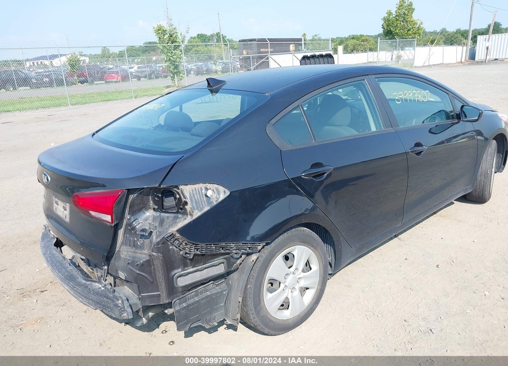 2017 KIA FORTE LX VIN: 3KPFK4A78HE091383