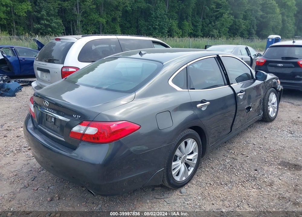 2011 INFINITI M37 VIN: JN1BY1AP0BM325328