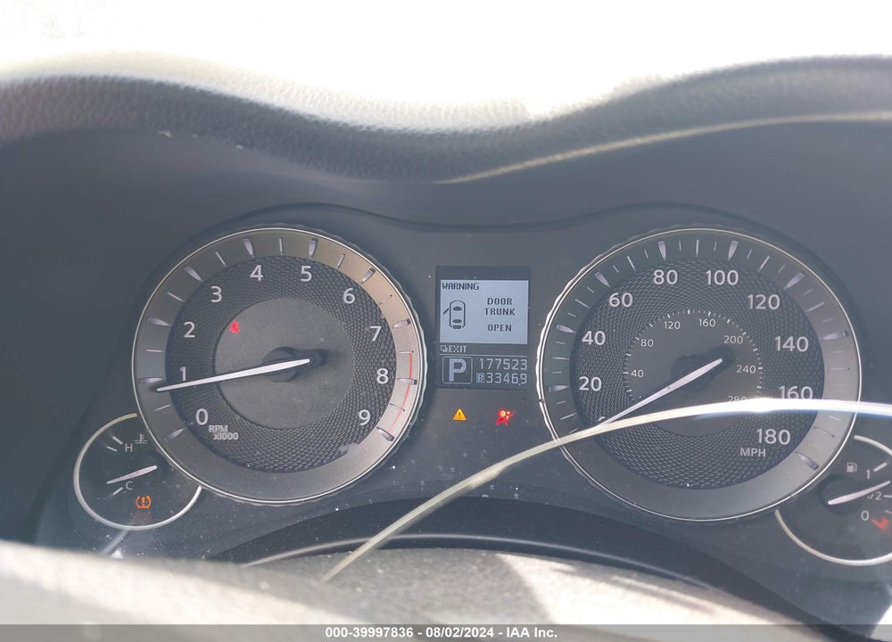 2011 INFINITI M37 VIN: JN1BY1AP0BM325328