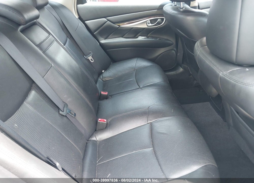 2011 INFINITI M37 VIN: JN1BY1AP0BM325328