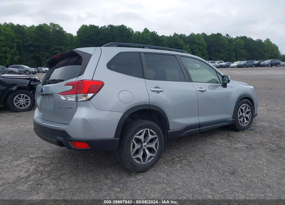 2019 SUBARU FORESTER PREMIUM VIN: JF2SKAGCXKH450348