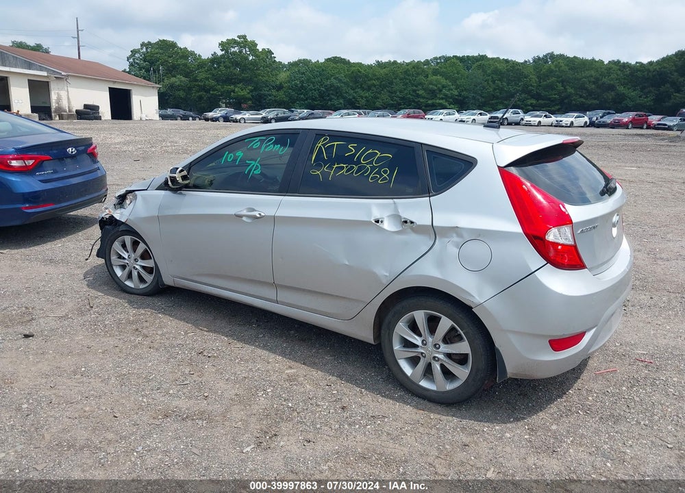 2012 HYUNDAI ACCENT SE VIN: KMHCU5AEXCU041124