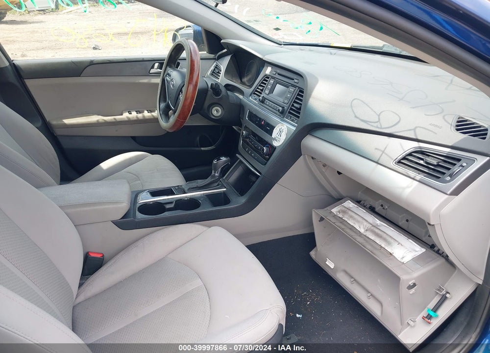 2017 HYUNDAI SONATA VIN: 5NPE24AF7HH507809