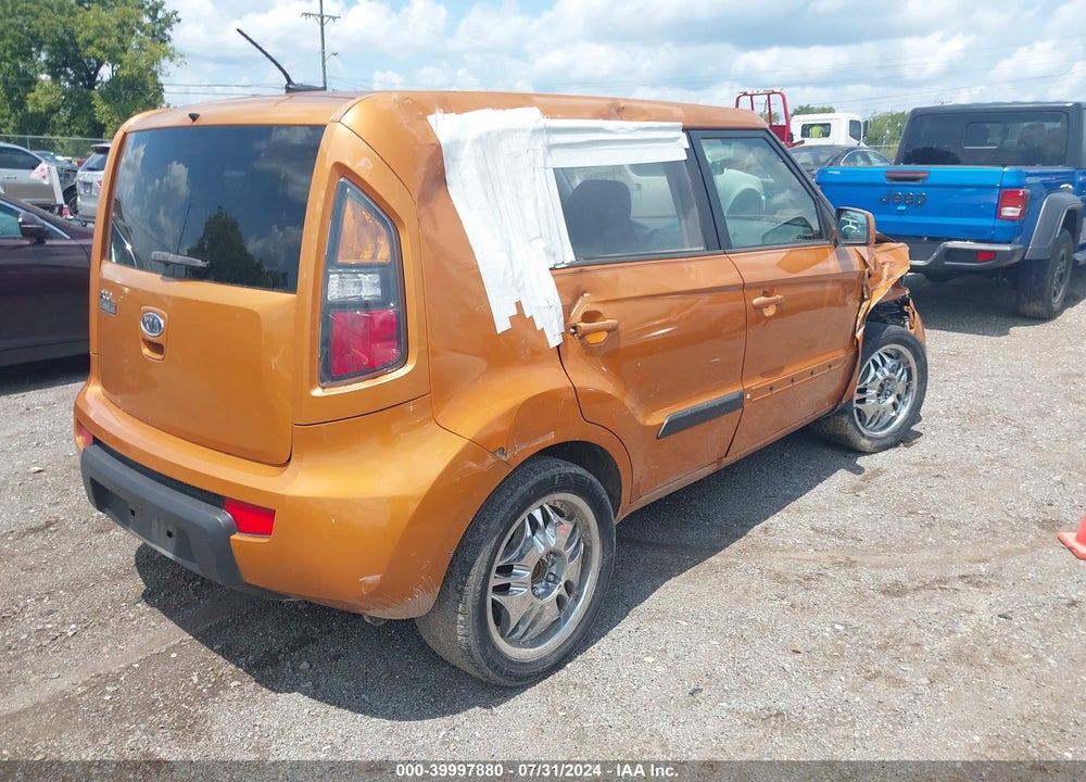 2011 KIA SOUL VIN: KNDJT2A20B7226265
