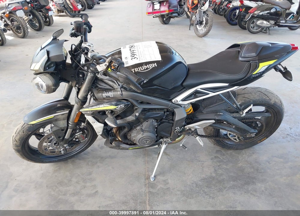 2022 TRIUMPH MOTORCYCLE STREET TRIPLE RS VIN: SMTA554S4NTAW9198