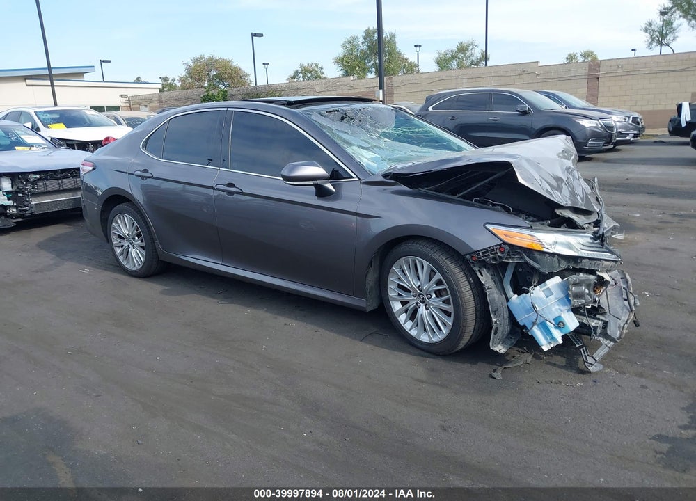 2018 TOYOTA CAMRY XLE V6 VIN: 4T1BZ1HK3JU006469