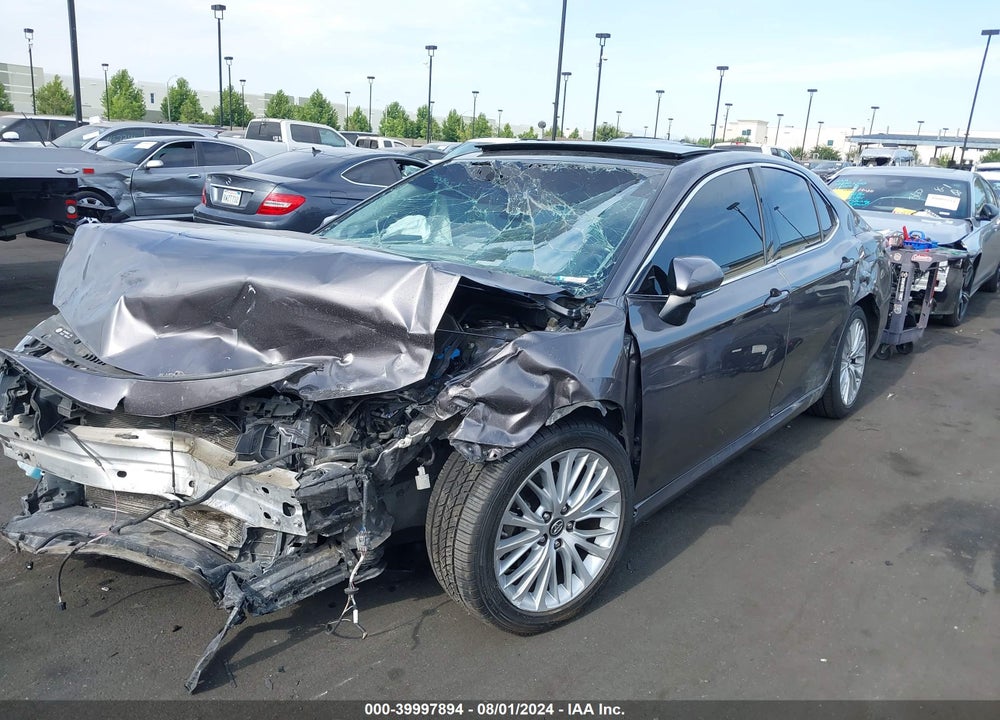2018 TOYOTA CAMRY XLE V6 VIN: 4T1BZ1HK3JU006469