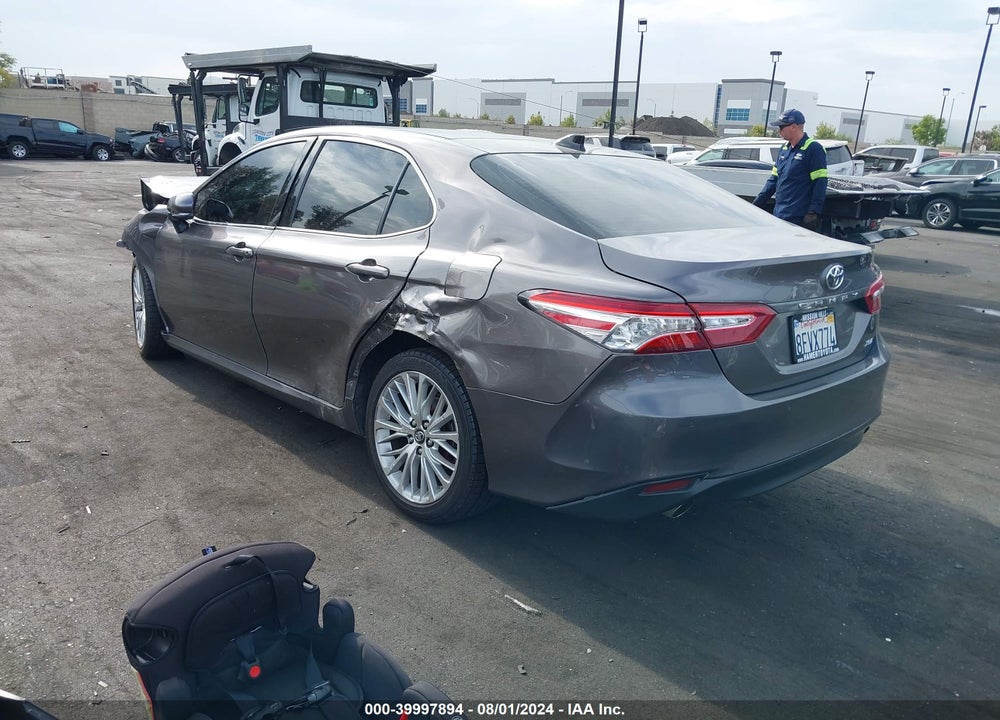 2018 TOYOTA CAMRY XLE V6 VIN: 4T1BZ1HK3JU006469