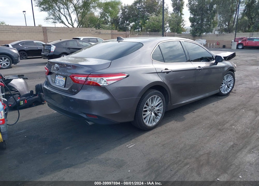 2018 TOYOTA CAMRY XLE V6 VIN: 4T1BZ1HK3JU006469
