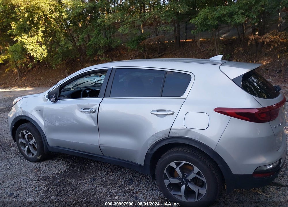 2022 KIA SPORTAGE LX VIN: KNDPMCAC1N7979555