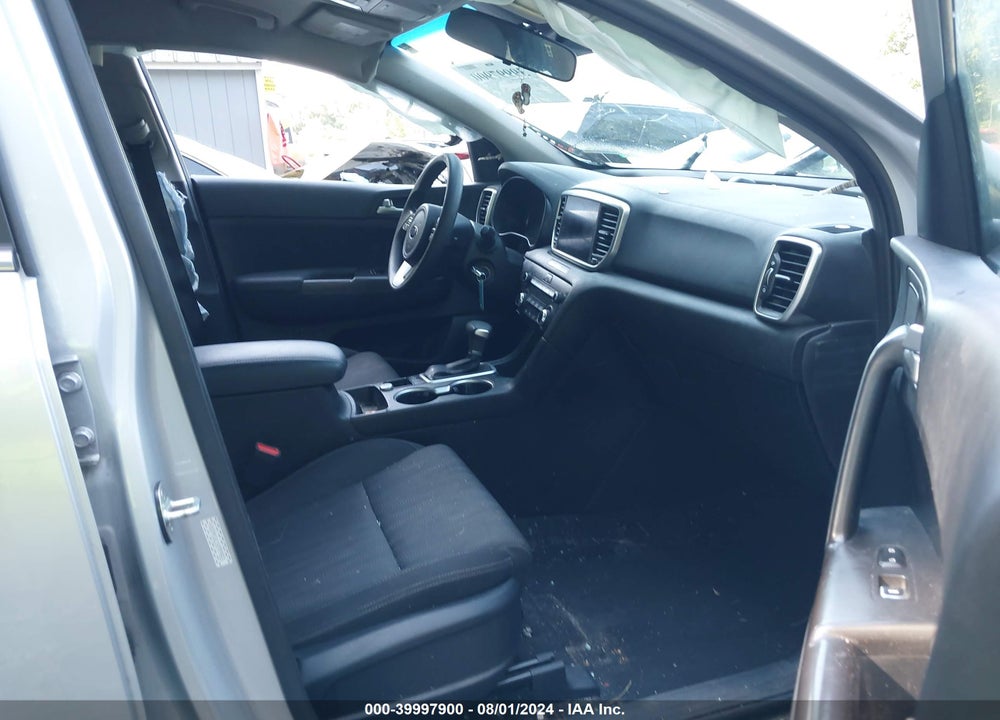 2022 KIA SPORTAGE LX VIN: KNDPMCAC1N7979555