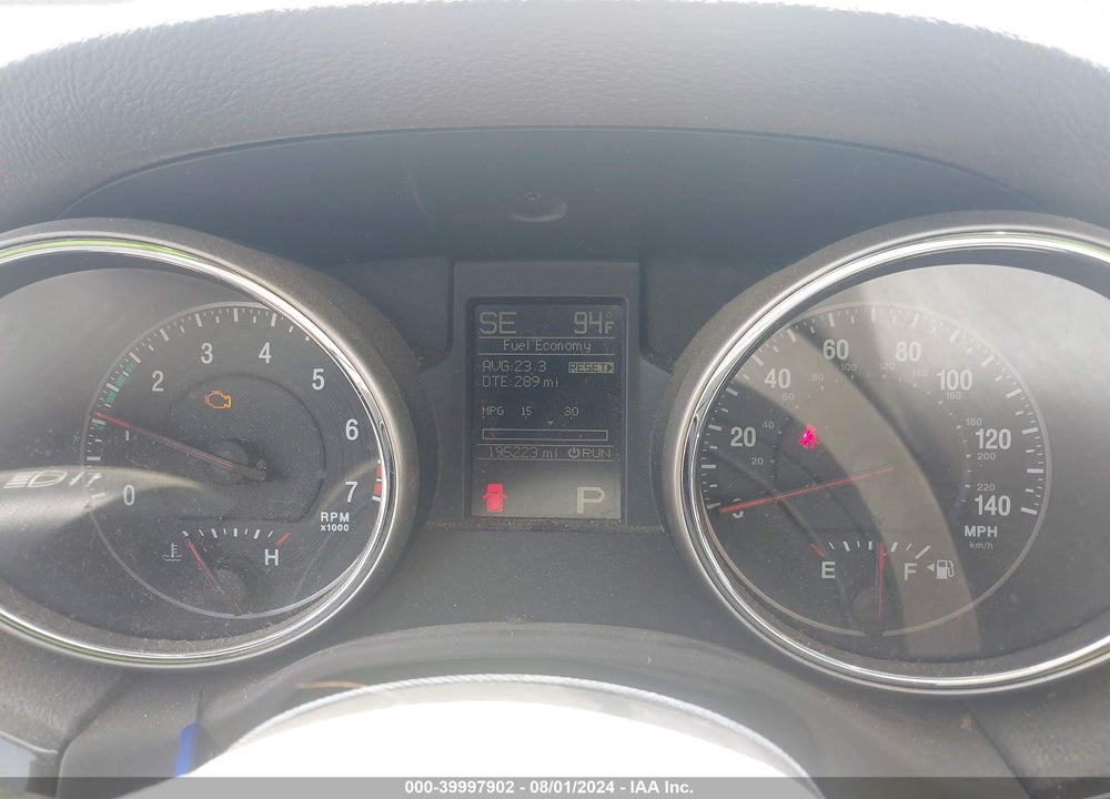 2011 JEEP GRAND CHEROKEE LAREDO VIN: 1J4RS4GG4BC505983