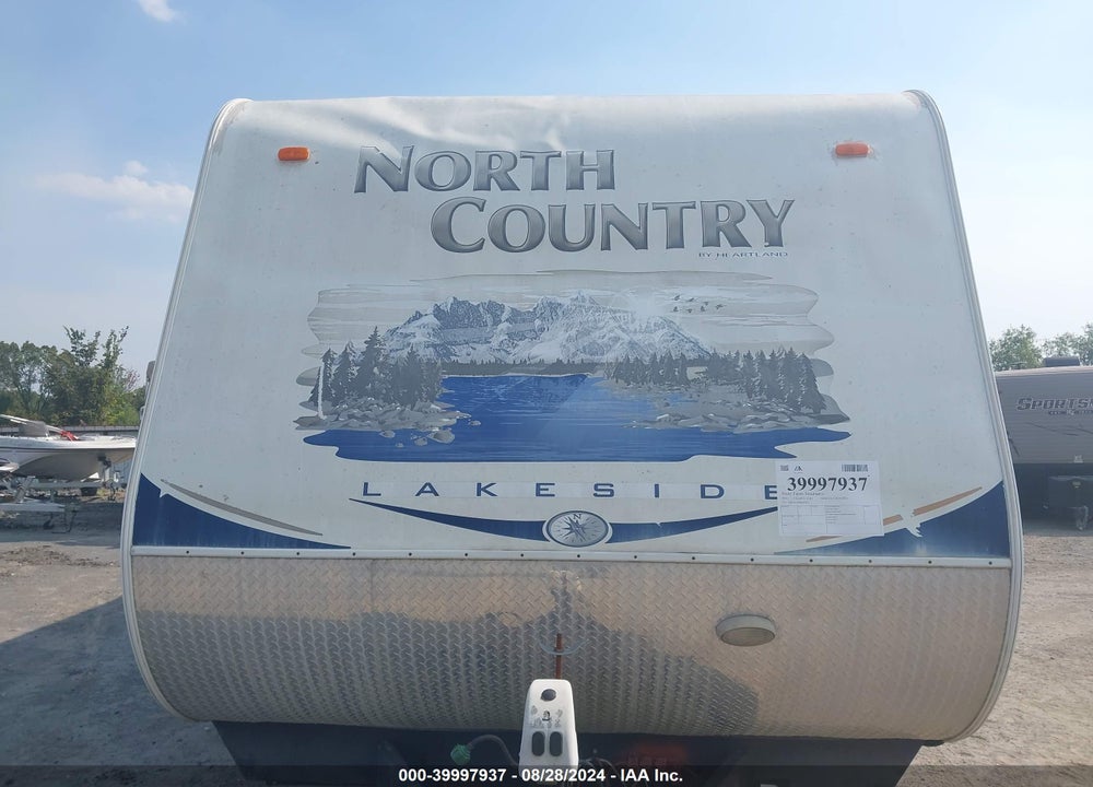 2011 HEARTLAND NORTH COUNTRY VIN: 5SFEB3720BE227815