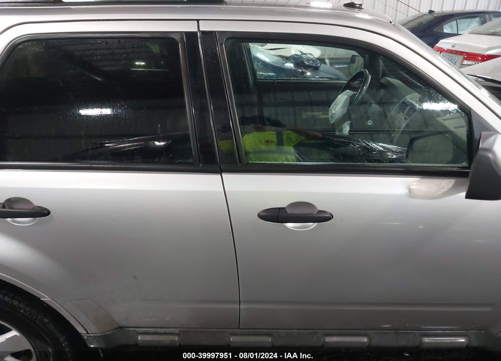2010 FORD ESCAPE XLT VIN: 1FMCU9D72AKC93740