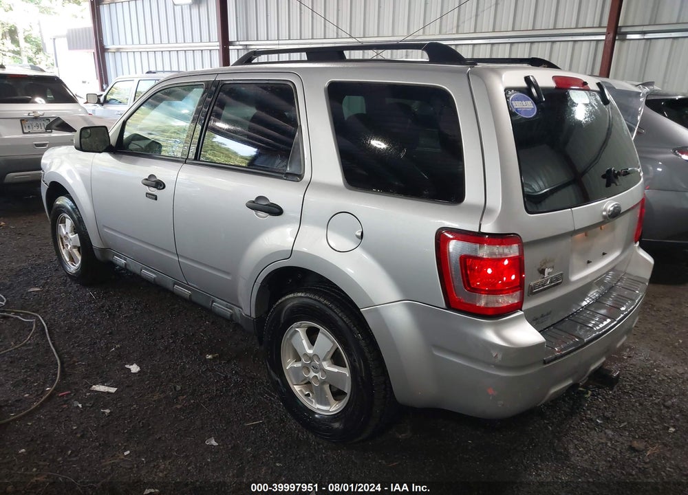 2010 FORD ESCAPE XLT VIN: 1FMCU9D72AKC93740