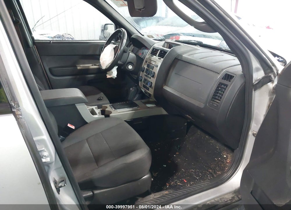 2010 FORD ESCAPE XLT VIN: 1FMCU9D72AKC93740