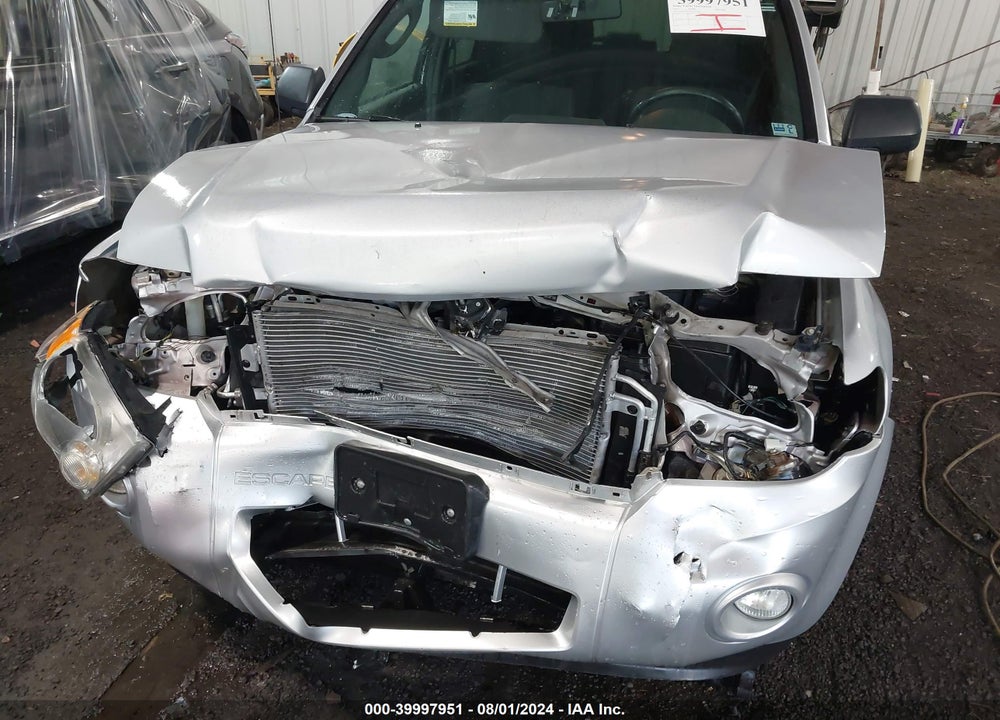 2010 FORD ESCAPE XLT VIN: 1FMCU9D72AKC93740