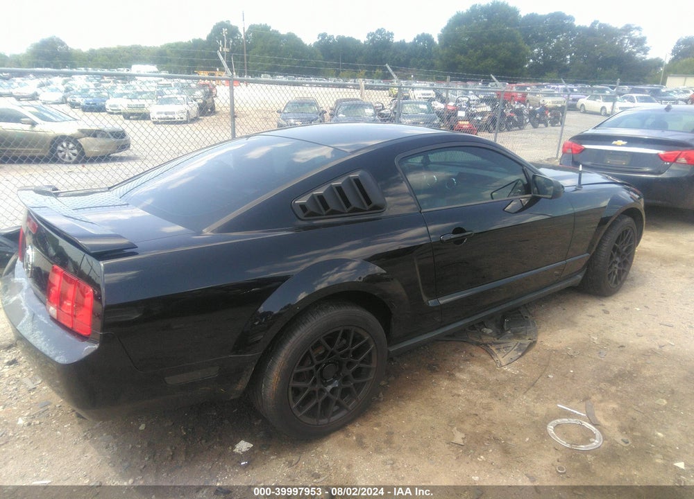 2005 FORD MUSTANG V6 DELUXE/V6 PREMIUM VIN: 1ZVFT80N555195080