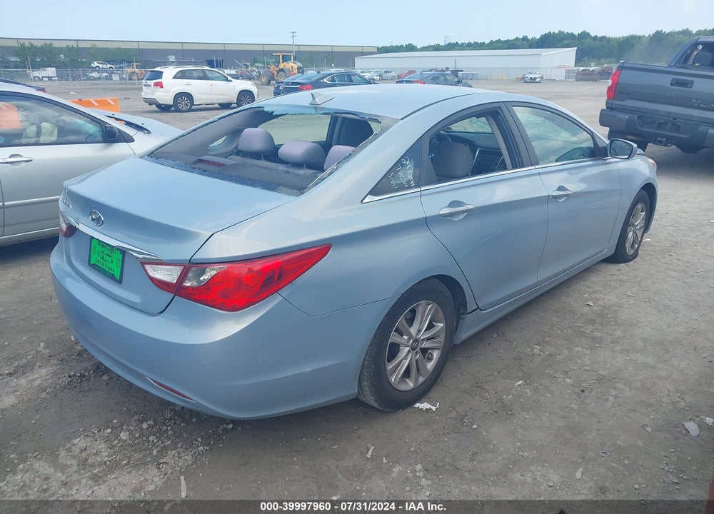 2013 HYUNDAI SONATA GLS VIN: 5NPEB4AC7DH765747