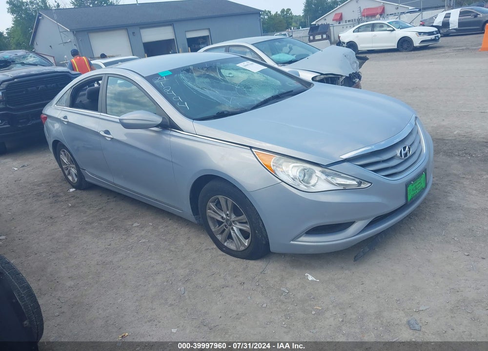 2013 HYUNDAI SONATA GLS VIN: 5NPEB4AC7DH765747
