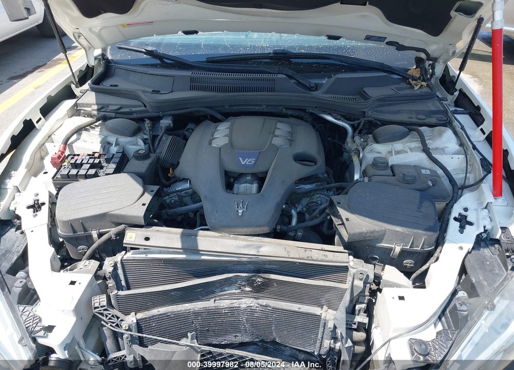 2016 MASERATI GHIBLI S VIN: ZAM57RSA0G1178065