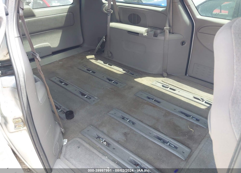 2003 DODGE GRAND CARAVAN SPORT VIN: 1D4GP44373B267931