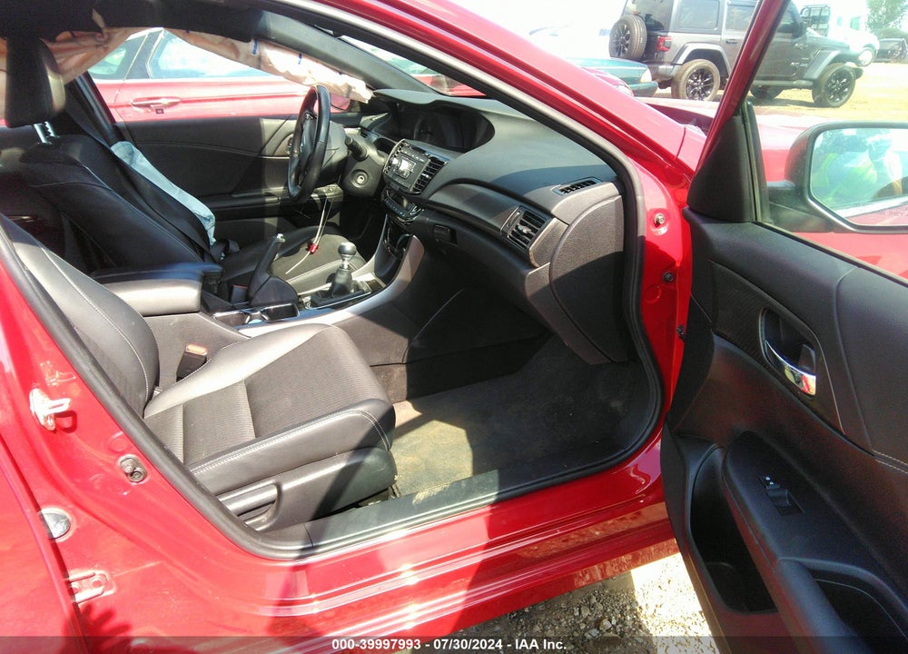 2017 HONDA ACCORD SPORT VIN: 1HGCR2E56HA223752