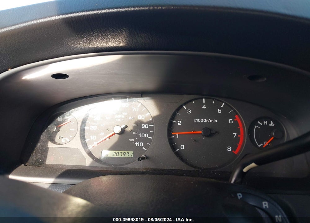 2001 NISSAN FRONTIER XE VIN: 1N6DD26S21C306687