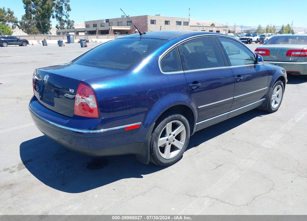 2004 VOLKSWAGEN PASSAT GLX VIN: WVWRH63B84P155280