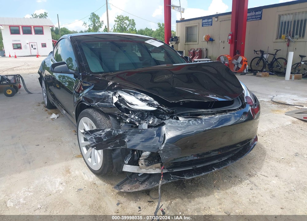 2022 TESLA MODEL 3 REAR-WHEEL DRIVE VIN: 5YJ3E1EA8NF105643