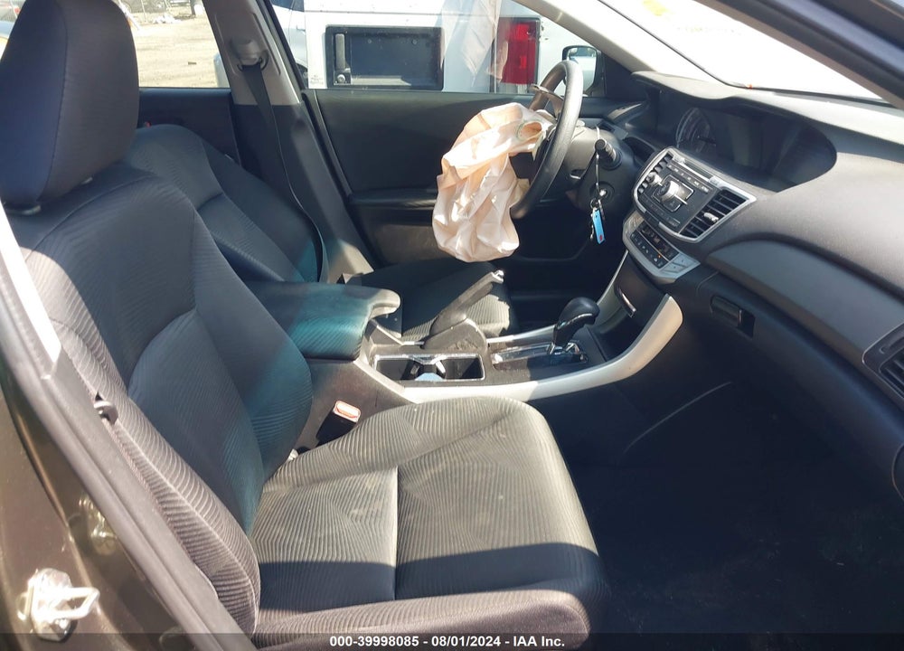 2014 HONDA ACCORD LX VIN: 1HGCR2F39EA006396