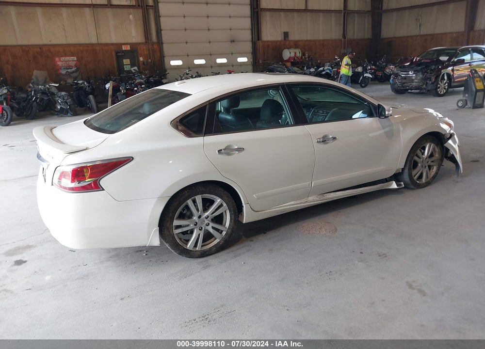 2015 NISSAN ALTIMA 3.5 SL VIN: 1N4BL3AP7FC183066