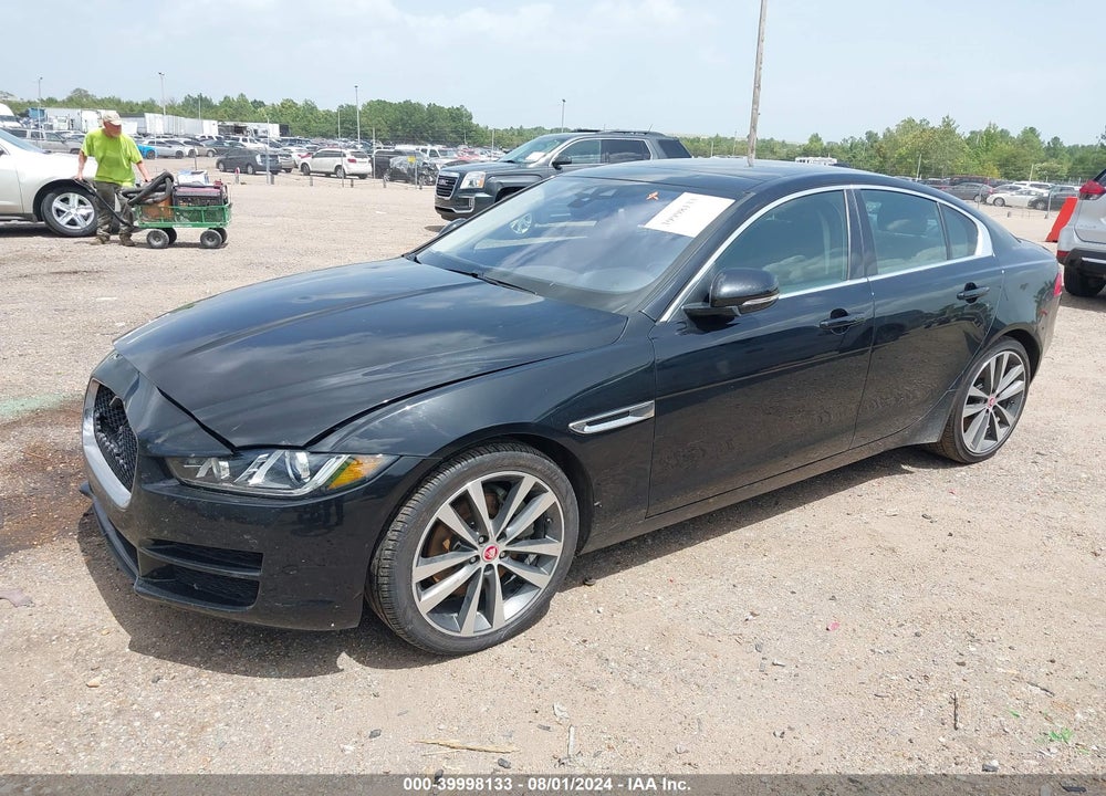 2017 JAGUAR XE 20D PRESTIGE VIN: SAJAK4BN8HA952315