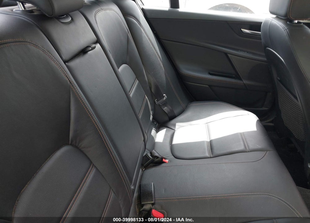 2017 JAGUAR XE 20D PRESTIGE VIN: SAJAK4BN8HA952315