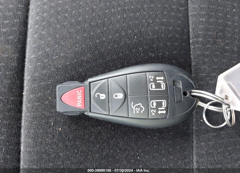 2013 DODGE GRAND CARAVAN SXT VIN: 2C4RDGCG7DR528790
