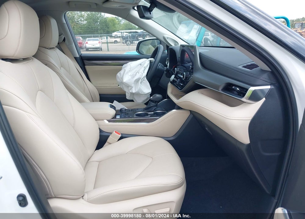 2023 TOYOTA HIGHLANDER LIMITED VIN: 5TDKDRBH7PS033878