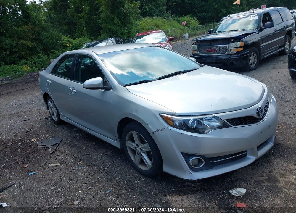 2013 TOYOTA CAMRY SE VIN: 4T1BF1FK7DU214399