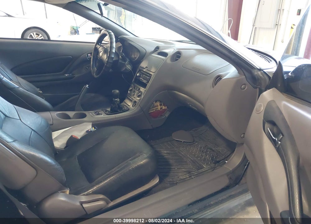 2001 TOYOTA CELICA GTS VIN: JTDDY38T610036979
