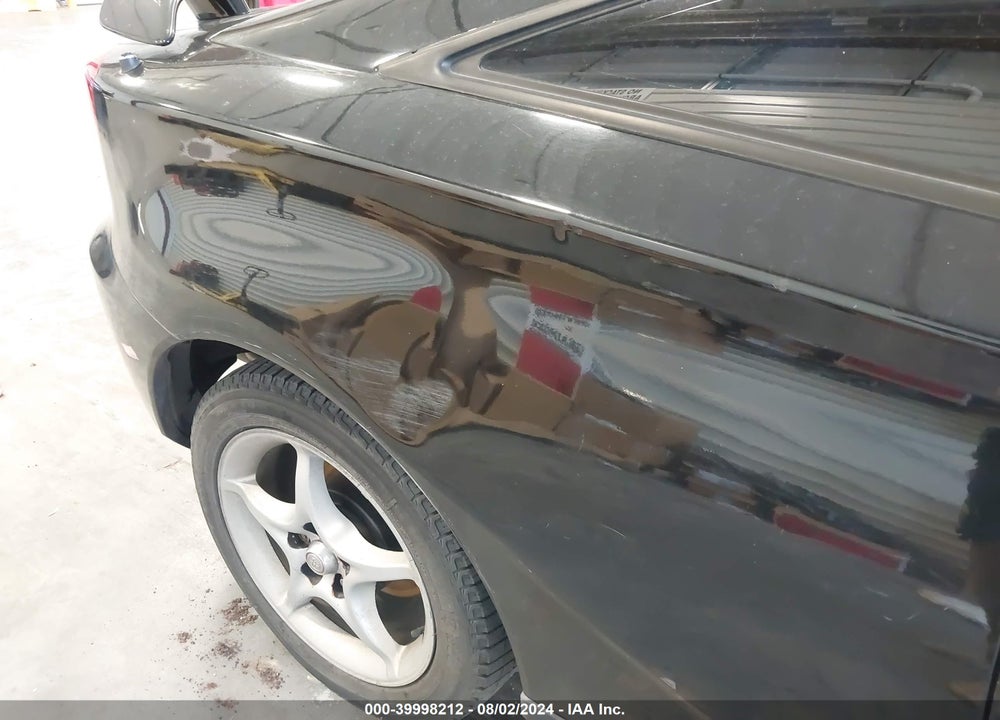 2001 TOYOTA CELICA GTS VIN: JTDDY38T610036979