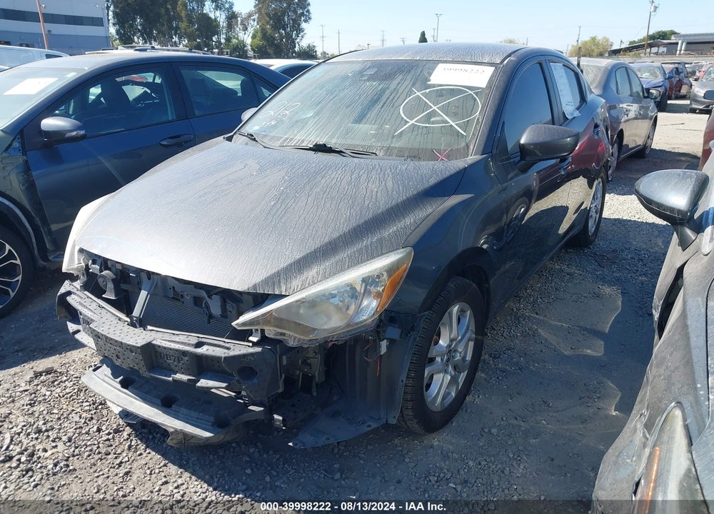 2016 SCION IA VIN: 3MYDLBZV5GY139805